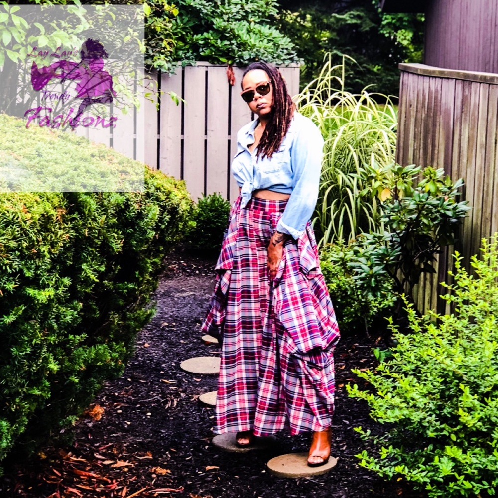 RESTOCKED!! Pleated Plaid Skirt - Picture 3 of 8